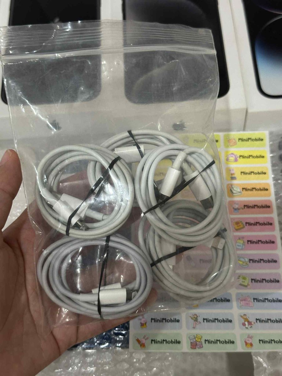 17vvveeee's tweet photo. สายชาร์จC to L เส้นละ300รวมส่ง มือ2
หัวชาร์จ 20w อันละ350รวมส่ง มือ2
ของแท้100% สภาพดีทุกอย่าง รอบส่งพรุ่งนี้
#สายชาร์จ #สายชาร์จไอโฟน #สายชาร์จiphone #สายชาร์จไอโฟนมือ2 #สายชาร์จมือสอง #หัวชาร์จ20w #หัวชาร์จไอโฟน #หัวชาร์จ #ไอโฟนมือสอง #ไอโฟนมือสองราคาถูก https://t.co/h2XJsT5HyU