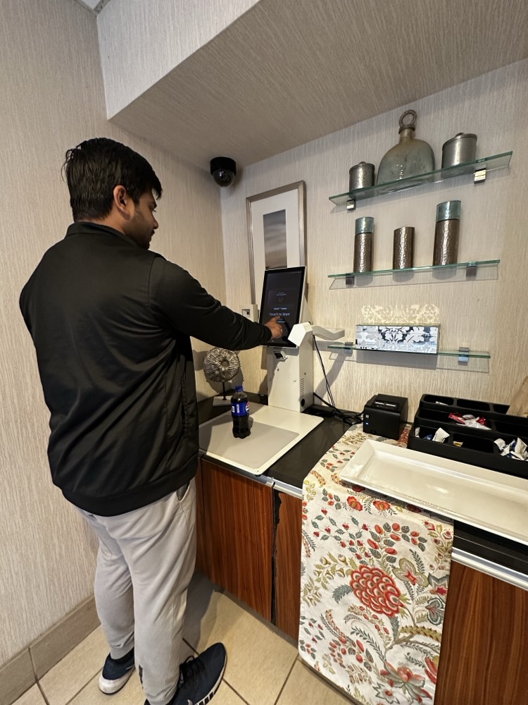 Digit7_LLC's tweet image. Post Deployment!

digit7.ai/digitkart/ 

#digit7 #digitkart #selfcheckout #hospitality #computervision #AI #retail #guestexperience #postdeployment #hotels #foodandbeverages #seamlesscheckout #testimonials #airports