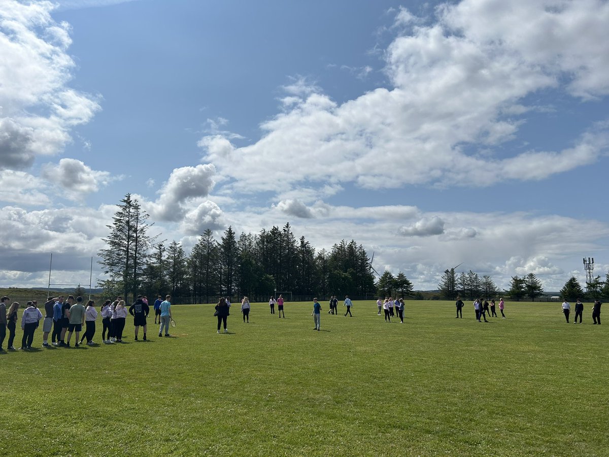 Mrs_NBH's tweet image. ⭐️💜 Class of 2025 💜⭐️
There were mixtures of emotions at the S6 Graduation today. We’re sad to say goodbye, but so proud of what you have achieved. Good luck with the next chapter - you’ll all be amazing! @ArmadaleAcademy #ArmadaleAcademy #Classof2025 #S6Leavers