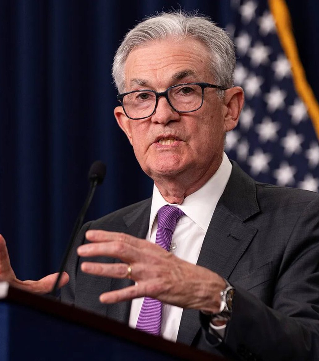 🚨 BREAKING 🚨

🇺🇸 President Donald #Trump says the Federal Reserve "is a disaster" and calls for a 100 basis point interest rate cut.