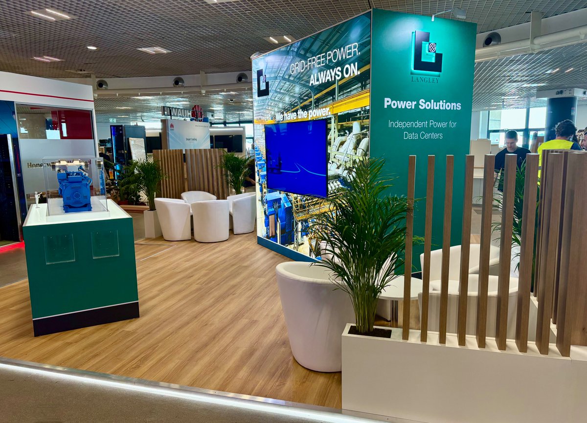 Minerva Exhibitions tweet media