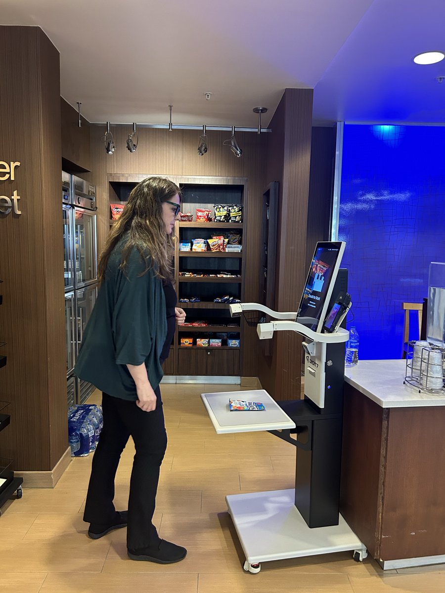 Digit7_LLC's tweet image. Post Deployment!

digit7.ai/digitkart/ 

#digit7 #digitkart #selfcheckout #hospitality #computervision #AI #retail #guestexperience #postdeployment #hotels #foodandbeverages #seamlesscheckout #testimonials #airports