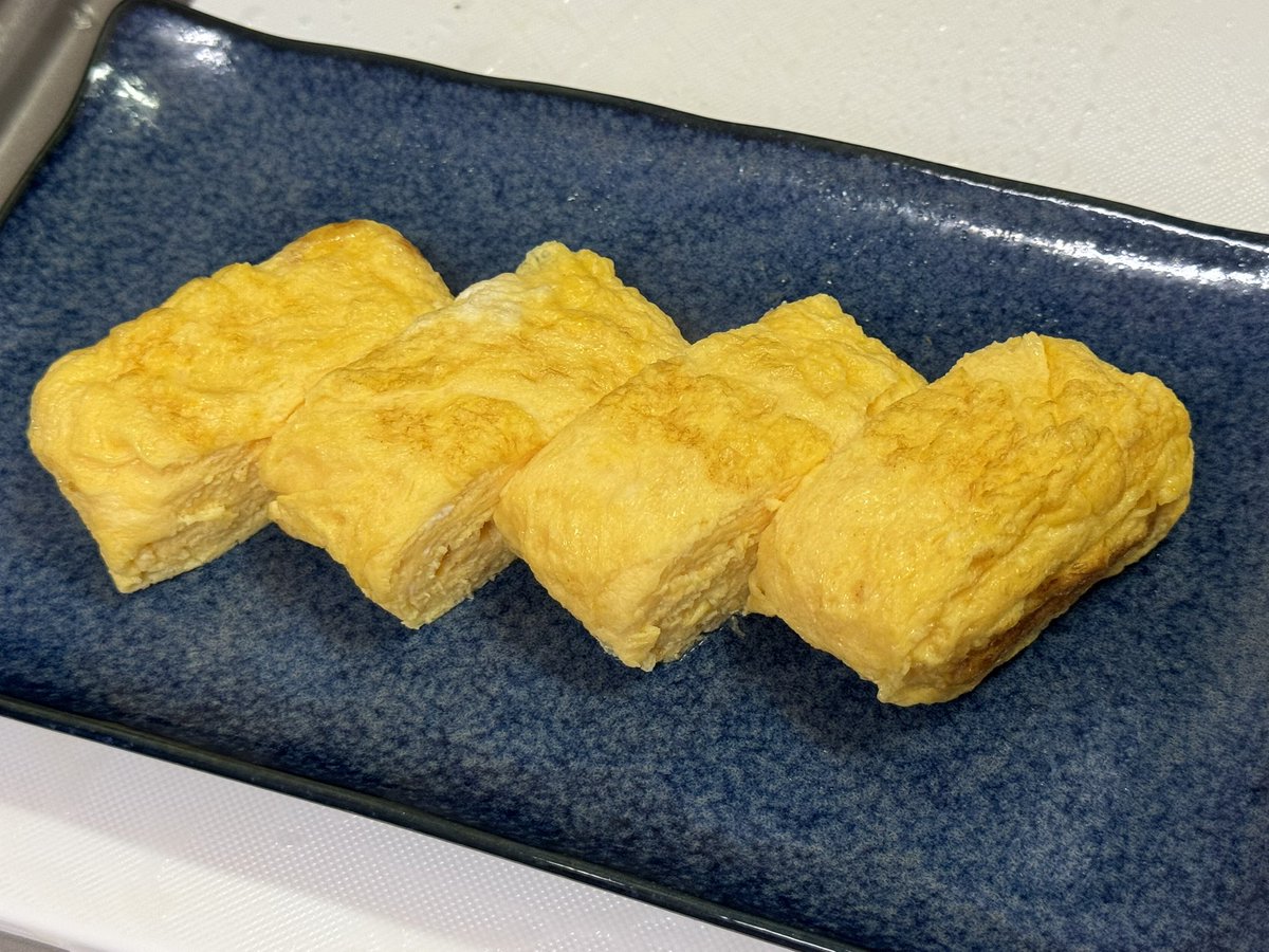 １週間ぶりの復活💪

今日はもつ煮込みと出汁巻き！！🍺

#キッチンドランカー部