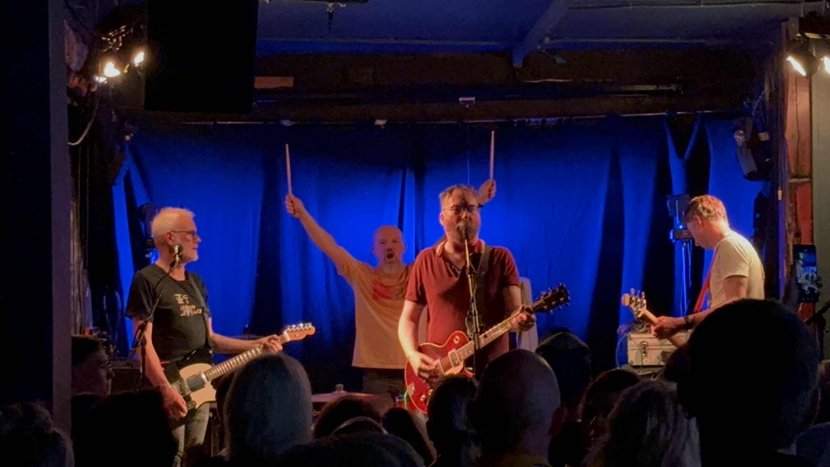 thehitchers's tweet photo. Thanks to @seodashows and all involved for the fantastic turnout last night in @mydolans  #Limerick
Eoin O'Kelly (re)joined The Hitchers for the encore. A bit of that and some pics here. Love seeing these so do share your stuff with us. Thanks to David Flynn for these. https://t.co/ycQRZXTvsQ