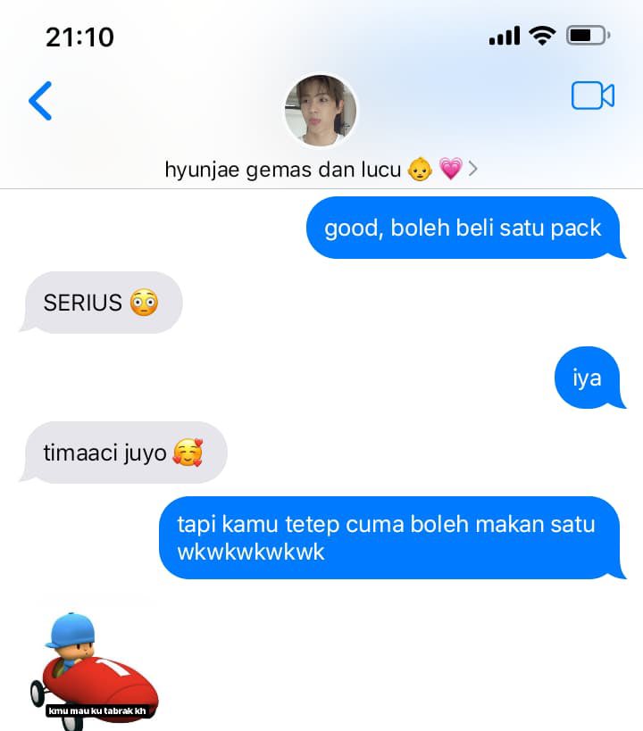 aru tweet media