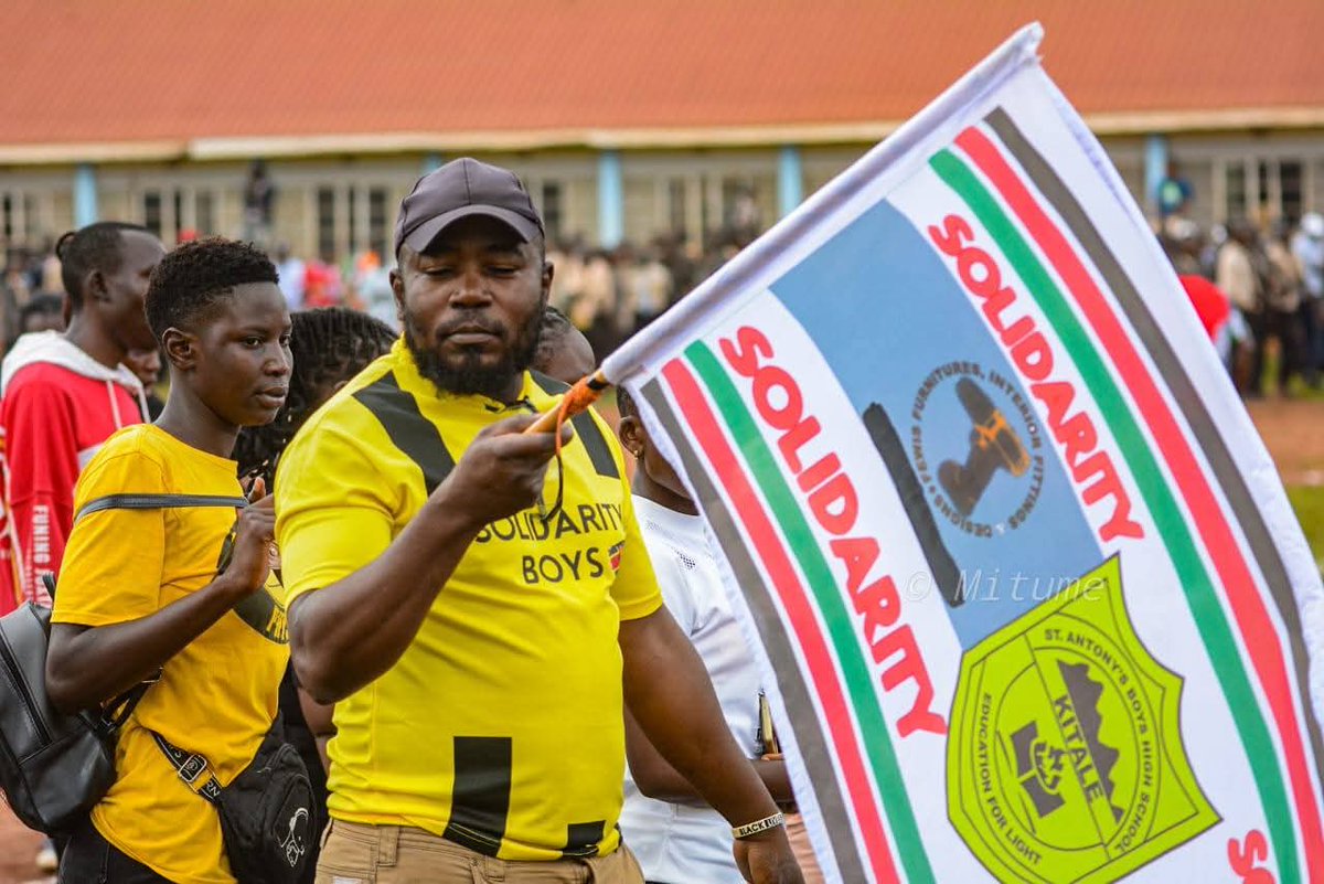 Full-time

St. Anthony's Boys Kitale 10-0 Manor House

Apollo Gitahi stole the show with an impressive five-goal haul.

#FootballKE