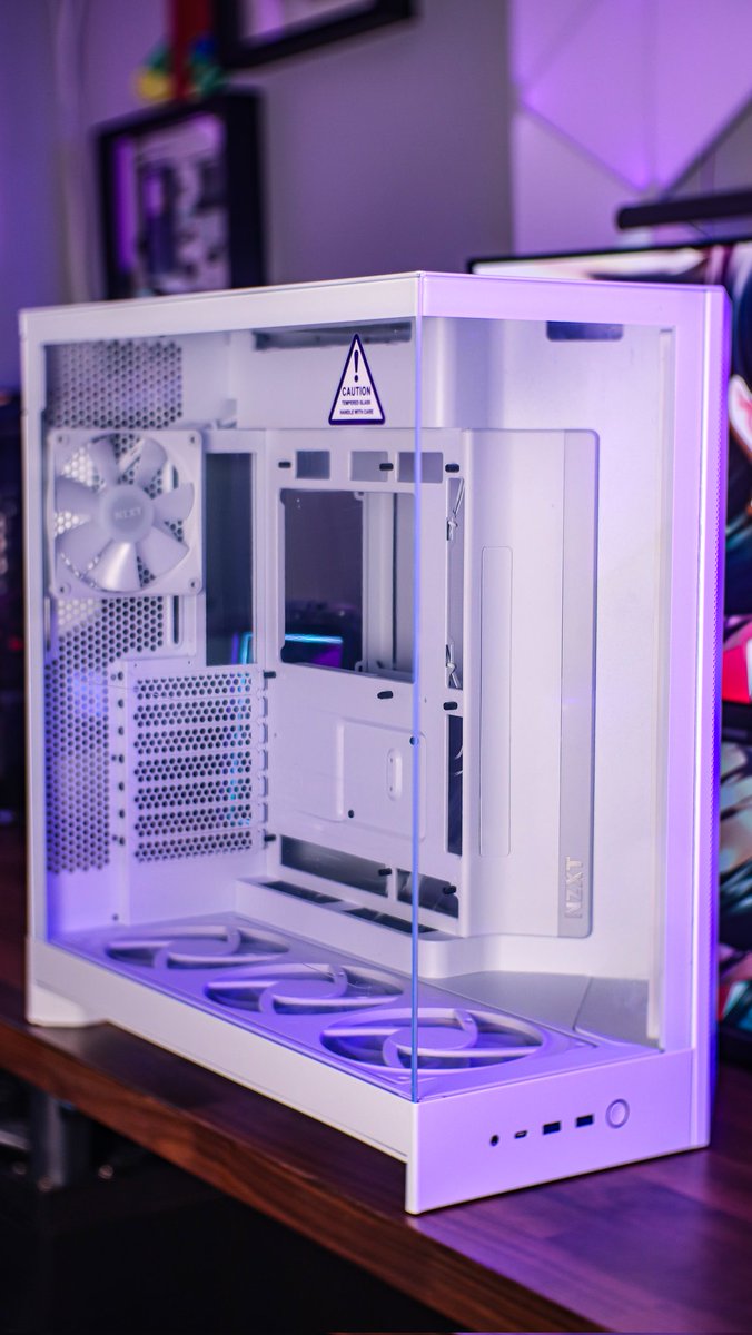 The new <a href="/NZXT/">NZXT</a> H9 Flow RGB+