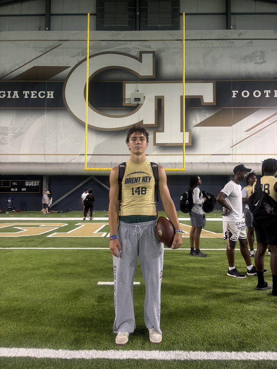 Had a great time at GT, loved competing against all the other QB’s. Looking forward to coming back in the fall. <a href="/ChrisWeinke16/">Chris Weinke</a> <a href="/aj_erdely/">AJ Erdely</a> <a href="/RecruitGeorgia/">Recruit Georgia</a> <a href="/CoachShugs/">Bret Shugarts</a>