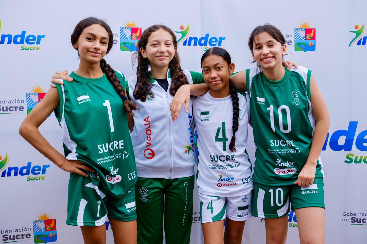 Estamos convencidos de que el deporte es un factor importante en la sociedad. Por eso apoyamos a 12 guerreras de la Liga de Voleibol  para Sucre quienes ocuparon el 6° lugar en el 1er Nacional U-13 Femenino y 2 talentos fueron convocados a la Selección Colombia. ¡Felicitaciones!