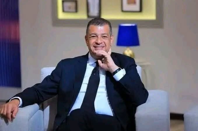 kamal_Zamalek's tweet photo. ثلاث معلومات لا تعرفها عن هاني شكري :-
١- الرئيس التنفيذي لشركة JWT الإعلانية ..
٢ـ مُنتج البرنامج الشهير "أبلة فاهيتا"..
٣- مابيتصورش مع ولاد الا حبه https://t.co/YIHWjW4W3j