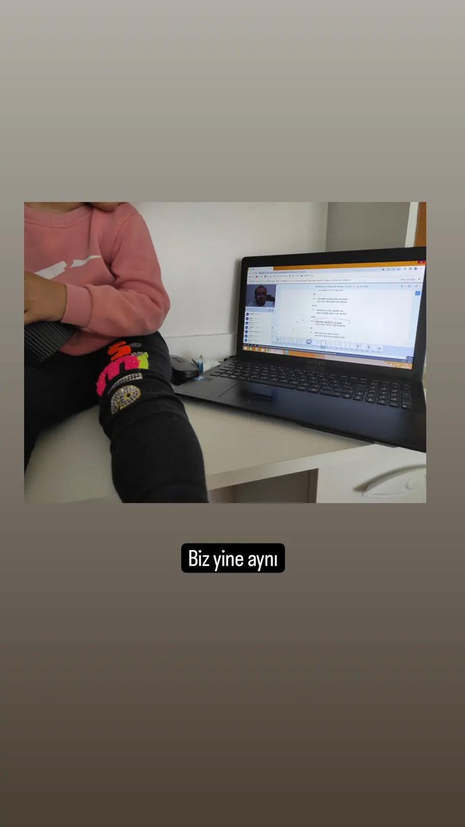Kızımla bu şekilde ders çalıştım.
Artık o kadar bıkmıştı ki bilgisayarı kapatıyordu anne yeter diye 
Derece yaptığım gün başardık kızım artık ders yok sınav yok dedim. 
Şimdi ben kızıma ne diyeyim? 4 yaşındaki çocuğa neyi nasıl anlatayım? #KPSS2024BayramdaEkAtama