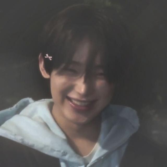 Flora 🤍 tweet media