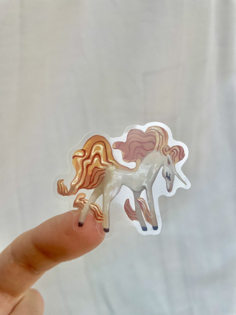 The transparent stickers finally arrived!!!! They look so good ❤️❤️❤️ I will be sending all your orders this Monday 💌