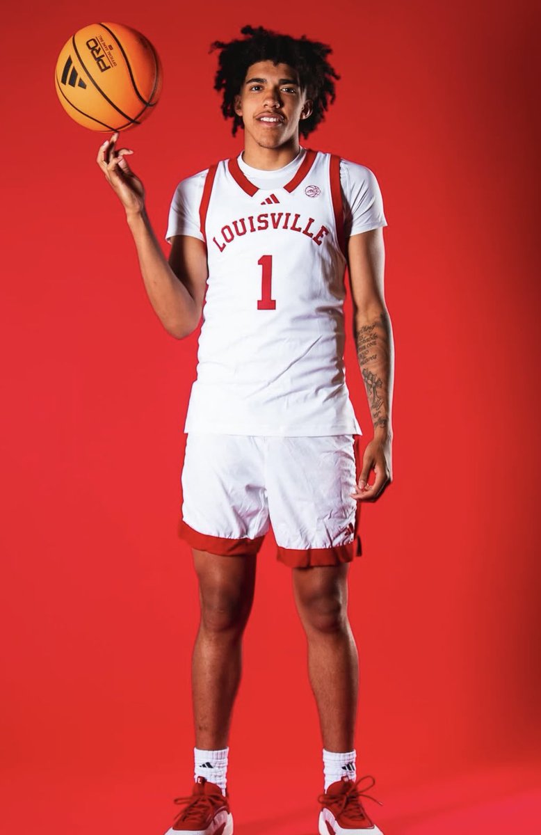 2026 Top-20 overall recruit Tay Kinney on his Louisville official visit: