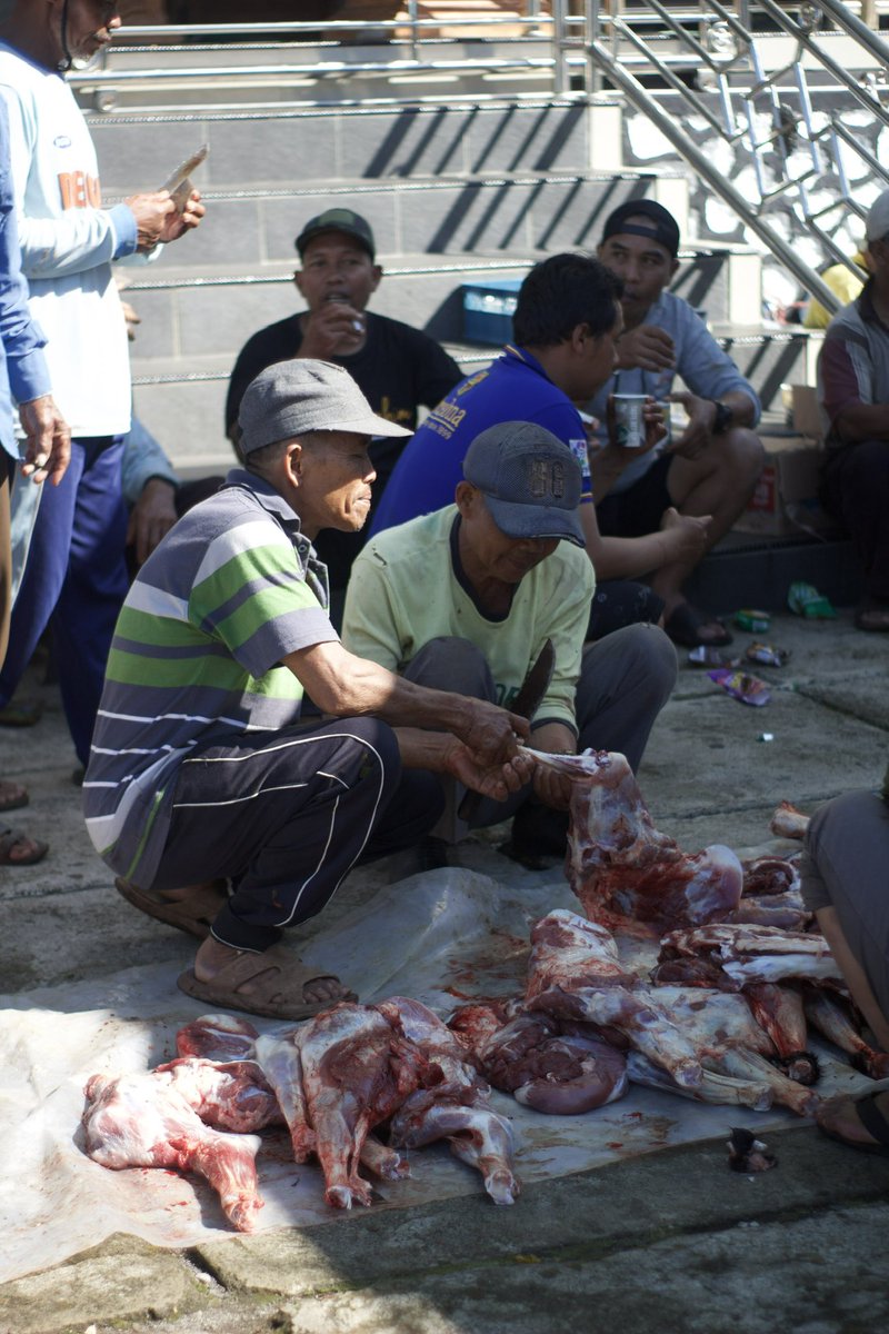 Day 2 selesai! Terima kasih teman-teman online Humanies maupun volunteer yang sudah menyalurkan tenaga maupun materi untuk kebaikan! 

Next nya ngadain agenda apa ya?🤔