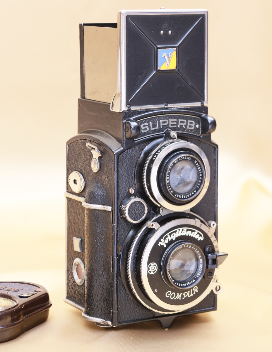 Pentagon フィルカメラ PENTACON SIXと神レンズ！– ツアイス イエナ Biometar 80㎜ F2.8