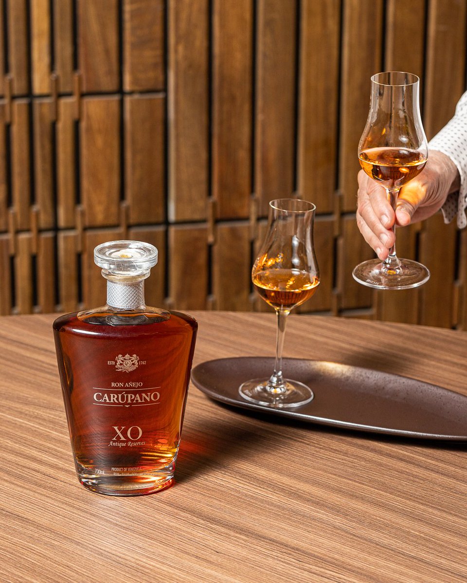 For the father who appreciates life's most refined pleasures. Ron Carúpano XO, a legacy crafted for those unforgettable moments. 

This Father's Day, give him the gift of true distinction. ✨