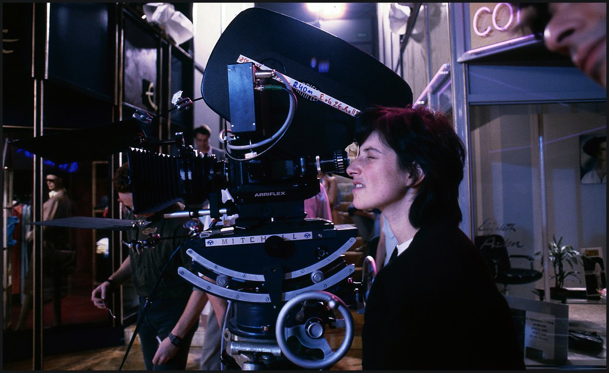 Aujourd'hui 6 juin, nous avons une pensée émue pour Chantal Akerman pour son 75e anniversaire.