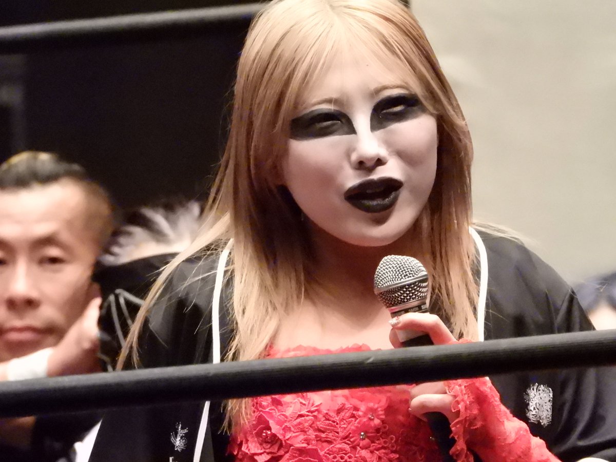 666感染後もたかところ。

アクスタまさかのKEN被り（笑）
マメさんはしっかり引けました。

海老天重も久々に食べたけど
めっちゃ美味。

#たかところ
#pr666