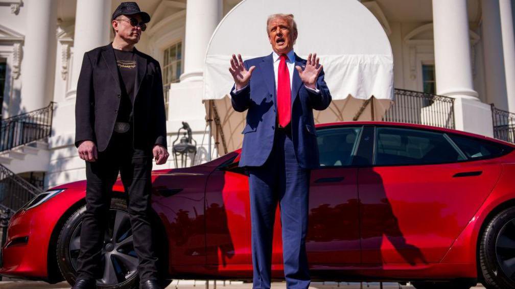 altpotus45's tweet photo. @elonmusk I am going to wash melonia’s EV today in person with my hose. They call it a Shower, a Golden Shower they say. https://t.co/9GlP9Af15H