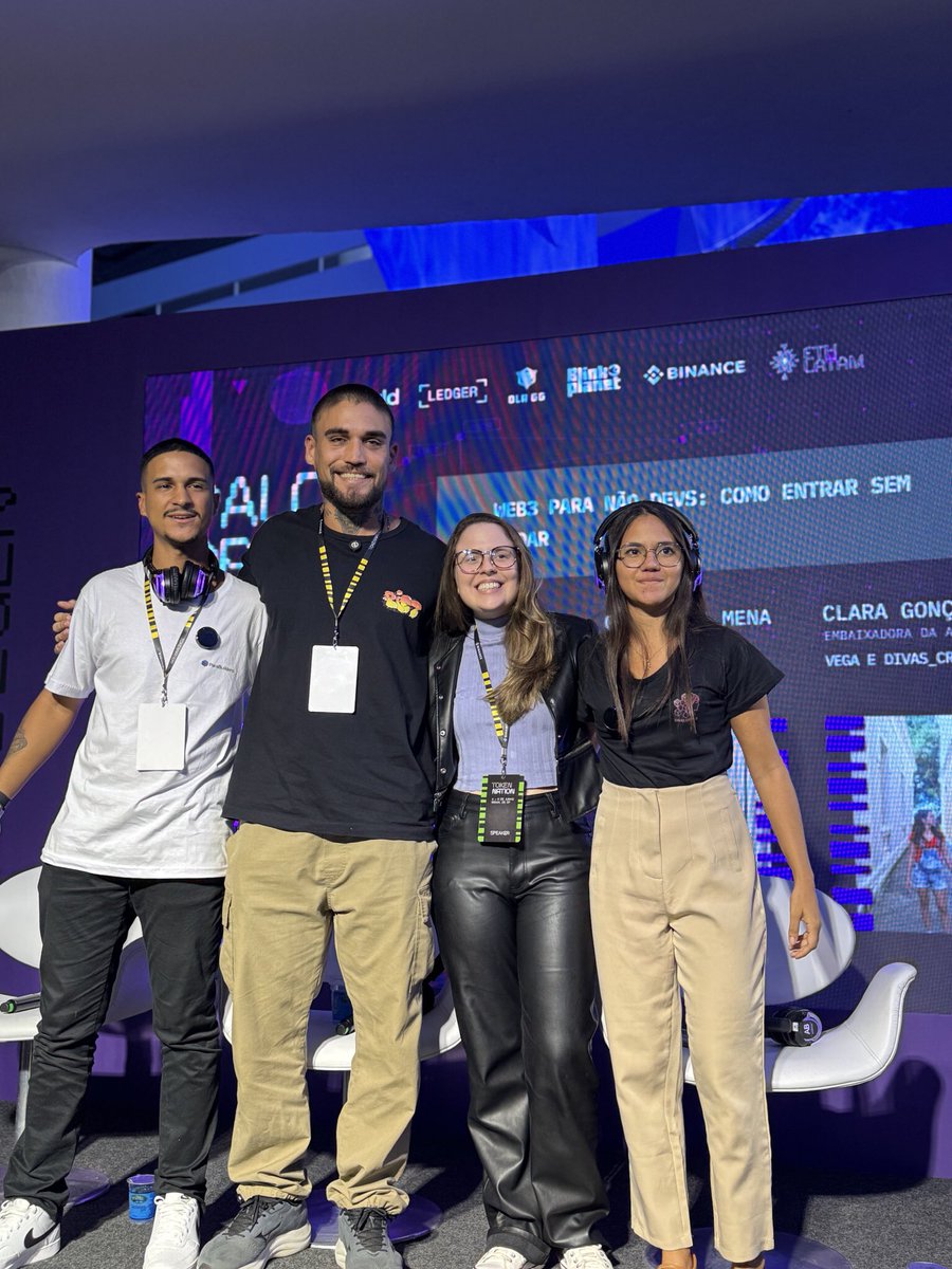 BoelterMc (@boeltermc) on Twitter photo Feliz demais de dividir o palco degen do <a href="/tokennation_io/">TokenNation</a> com <a href="/notaboutdollar/">Dollar (🧸,🐾)</a>, <a href="/gabriellamena/">Gabriella Mena</a> e <a href="/Clarinha_degen/">Clara Gonçalves</a>.
Primeiro sou fã dos meus amigos, segundo Como entrar na Web3 sem ser Dev é um tema que faz todo sentido, eu que sugeri lol.
Gostaria que me passassem um caminho das Feliz demais de dividir o palco degen do <a href="/tokennation_io/">TokenNation</a> com <a href="/notaboutdollar/">Dollar (🧸,🐾)</a>, <a href="/gabriellamena/">Gabriella Mena</a> e <a href="/Clarinha_degen/">Clara Gonçalves</a>.
Primeiro sou fã dos meus amigos, segundo Como entrar na Web3 sem ser Dev é um tema que faz todo sentido, eu que sugeri lol.
Gostaria que me passassem um caminho das