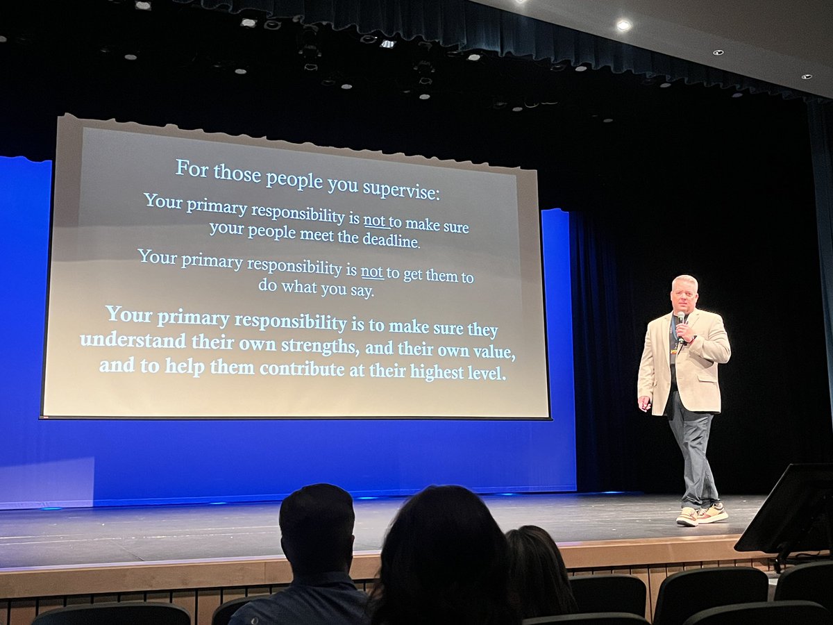 MrsHFishy's tweet image. “Your primary responsibility as a leader is to make sure your people understand their own strengths, and their own value, and to help them contribute at their highest level.” @DavisSchools #TeachInDavis #uted 2025 R&amp;amp;R