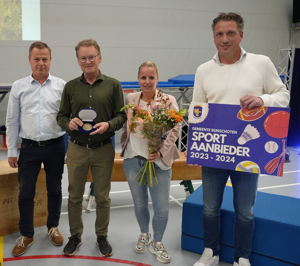 Op 22 september reiken we tijdens de huldiging van de #sportkampioenen ook de prijs uit voor Sportaanbieder van het jaar. 🏅 Ken jij een sportaanbieder die zich dit jaar extra heeft ingezet voor sport en bewegen in Bunschoten? Nomineer deze! 👉 bunschoten.nl/huldiging