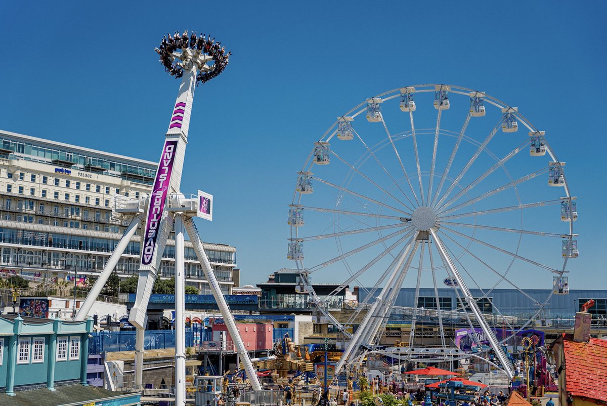 Adv_Island's tweet image. Who’s ready for the weekend! 🥳🎢

Get ready for non-stop thrills! We are open this weekend from 11am and the fun is calling!

Be prepared for a full day of fun, laughter, and unforgettable memories! 🎉🤩

#ukthemepark #essexdaysout #adventureisland #familyfunday