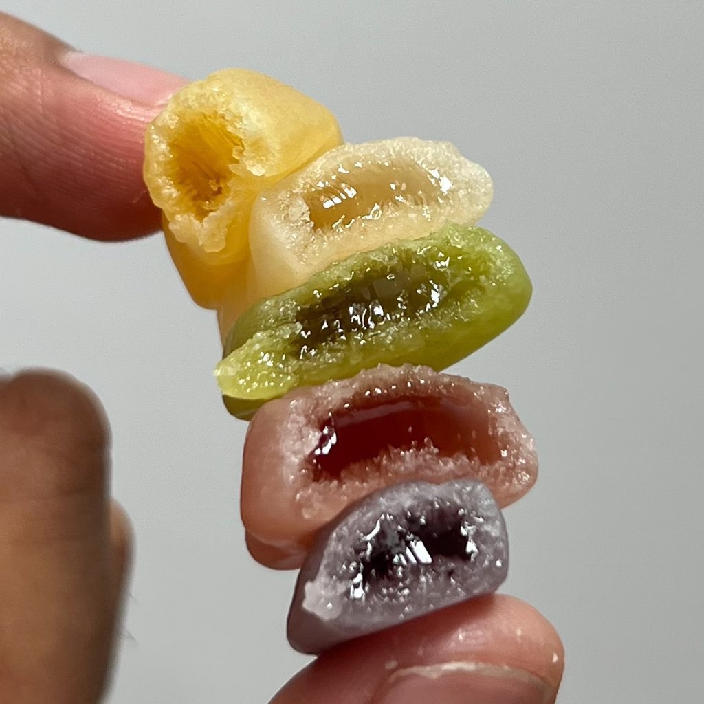 isasbenz's tweet image. เยลลี่ฮาริโบรสทรอปิฟรุตติ รสนี้โคตรอร่อย กลิ่นหอมตะโกน มีไส้ด้วยอะ แล้วคืออร่อยชิบหาย หยุดกินไม่ได้จริง

พิกัด : s.shopee.co.th/2VfkxToIrD