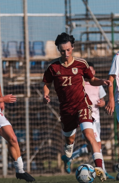 🇻🇪 Santigo Pita está jugando con la Sub18 de Estados Unidos el torneo UEFA Friendship Cup que se realiza en Suiza. Fue titular en la victoria de los norteamericanos 2-0 sobre Argentina.
¿Será que Vizcarrondo lo recupera para la Sub20?