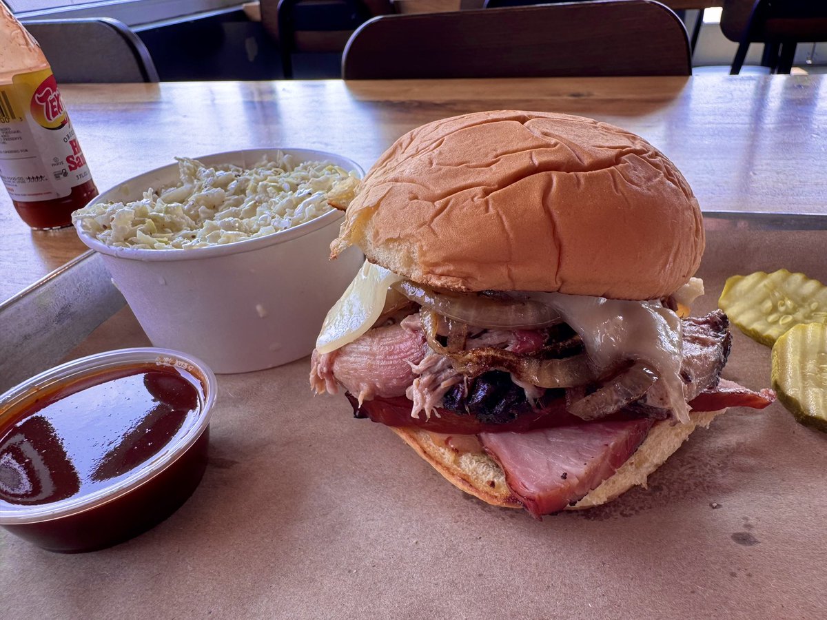 Chris Cason (@chrisrcason) on Twitter photo Fabulous Triple Meet sandwich at <a href="/BlackHogBBQ/">Black Hog BBQ & Bar</a> in #MiddletownMD #FrederickMD and stellar #customerService via Athena! Fabulous Triple Meet sandwich at <a href="/BlackHogBBQ/">Black Hog BBQ & Bar</a> in #MiddletownMD #FrederickMD and stellar #customerService via Athena!