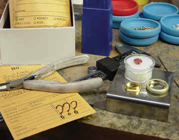 ganoksinproject's tweet image. The art of value  💎🛠️✨ Understanding repair pricing with care ,clarity ,and craftsmanship.

Read more from our featured article and copy the link to find out more 

ganoksin.com/article/jewele…

#jewelryrepair #transparentpricing