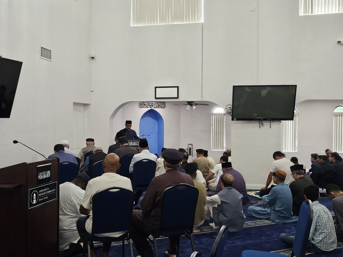 MiamiIslam's tweet image. Eid Mubarak to all!
Eid-ul-Adha commemorates the sacrifice of the Prophet Abraham and his unwavering submission to the will of God Almighty.