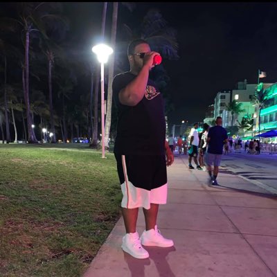 Anthony90364015's tweet photo. #NewProfilePic https://t.co/3HMi7jU6u6