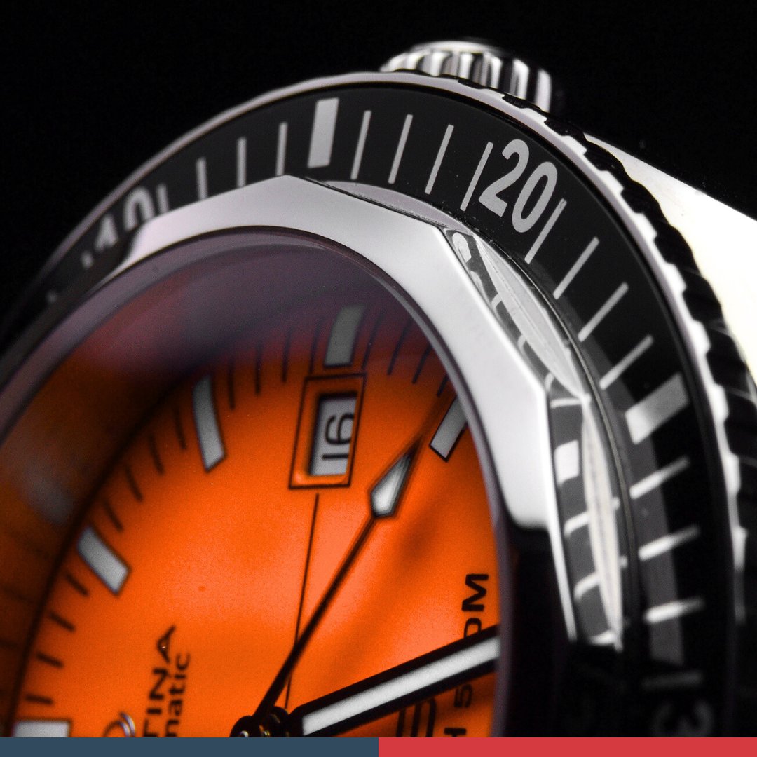 helveticz's tweet image. 🍊 Oranžová pod vodou sice nepatří mezi ty nejviditelnější barvy (ztrácí se už po 20 metrech!), ale nad vodou – tam ji naopak nelze přehlédnout!

🔎 A přehlédnout tak nemůžeme ani tyhle @Certina DS Super PH500M! Bližší info na helveti.cz/certina-ds-sup…

#certina #divewatch