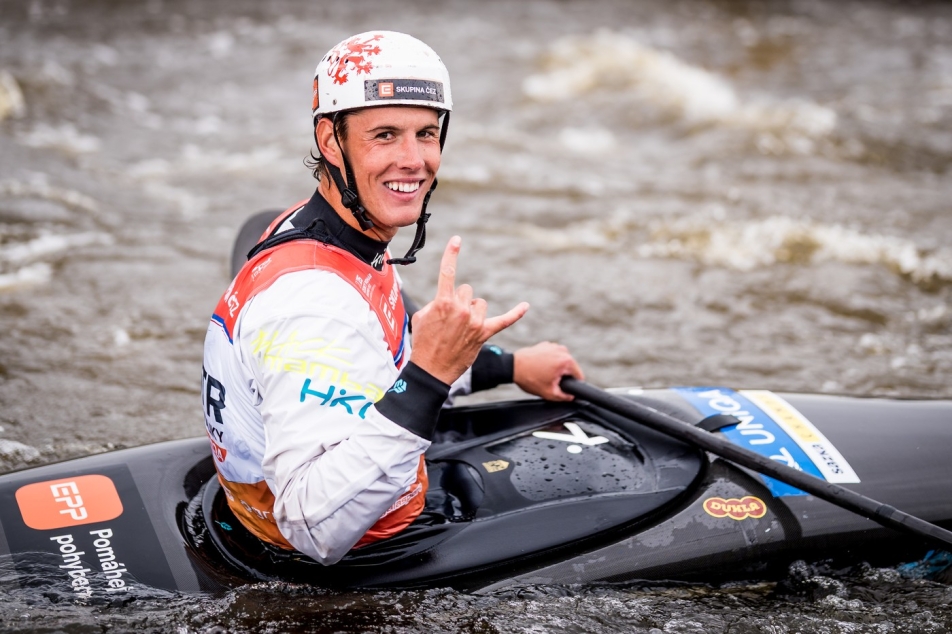 Ve výborné formě se ukázal kajakář Jakub Krejčí, 🚣‍♂️ který na prvním Světovém poháru letošní sezony v La Seu d’Urgell dojel na čtvrté příčce 🥔 se ztrátou jedné vteřiny na bronzového Luciena Delfoura. ⏱ Z výhry se radoval Francouz Titouan Castryck. 👏

Více 👉