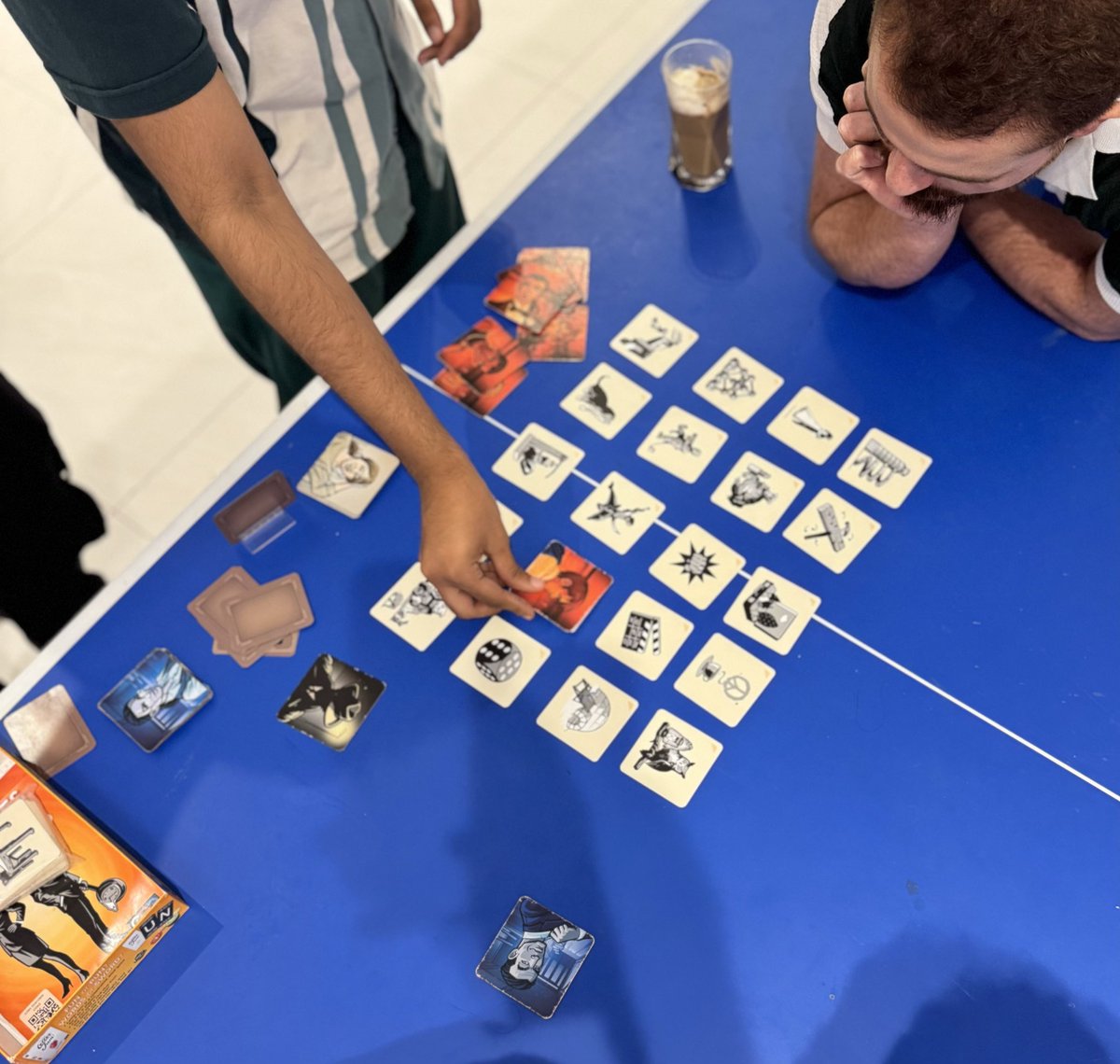 Yousef_I_alhu's tweet image. 28.05.2025

I organized a small celebration of finally becoming senior medical students with my clinical attachment group. 

I can’t express how grateful I am to be surrounded by people who push me to be my best, inspire me, and make me feel happy.

CA 5 is a blessing 🤍.