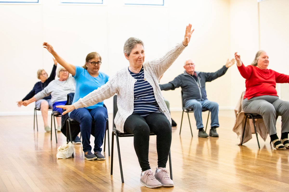 Creative Connections classes run across #Bedfordshire. Some are designed for people living with #Parkinsons or other neurological conditions, some are run in partnership with <a href="/MeetMacIntyre/">MacIntyre</a>. Find out more: beee-creative-cio.uk/creative-conne…

Thanks to funding from <a href="/TNLComFund/">The National Lottery Community Fund</a>