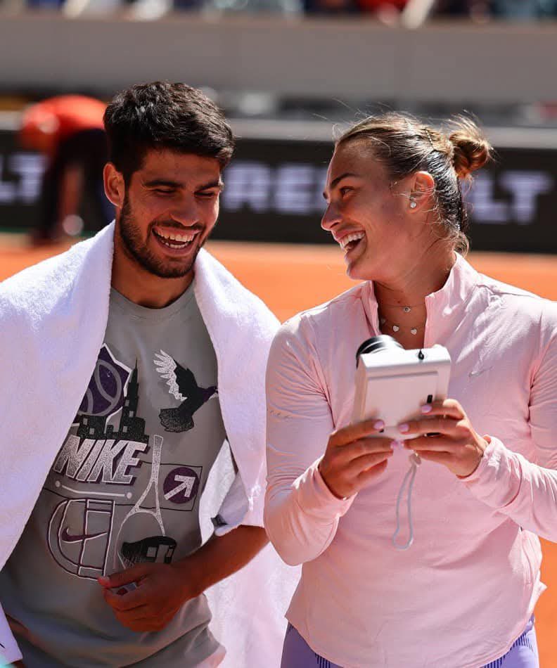 Carlos Alcaraz and Aryna Sabalenka are both into the Roland Garros final. 

Birthday twins, both born on May 5th. ❤️