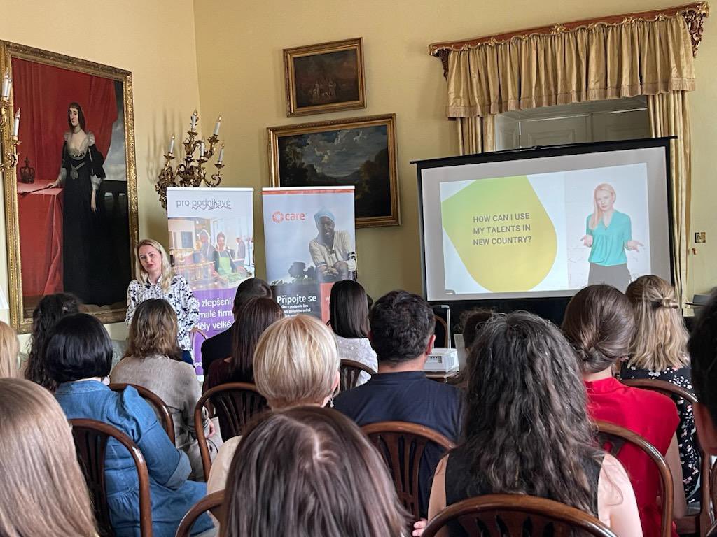 „How can I use my talents in a new country?“ 

Přesně tuto otázku si kladlo mnoho ukrajinských podnikatelů a podnikatelek.

Jejich příběhy ukazují, jak může vzájemná spolupráce přinášet prospěch celé společnosti.

Díky @CAREcz, že spojili tolik inspirativních lidí!