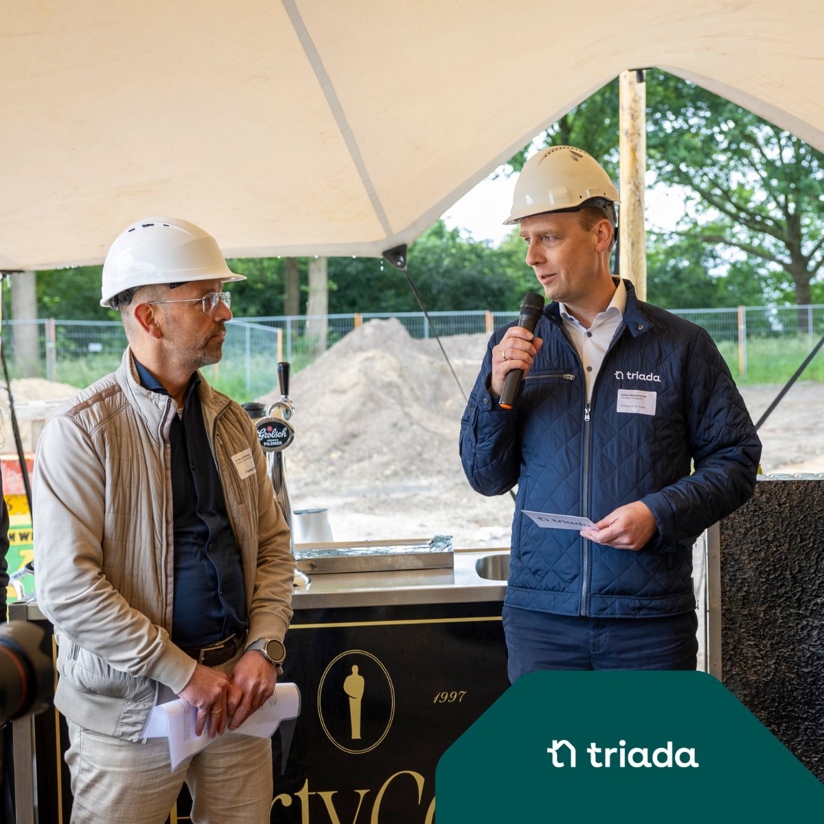 🎉 De bouw aan de Griseeweg in Epe is gestart!

Hier komen 45 woningen, waarvan 15 sociale huurwoningen van Triada 🏡💚Energiezuinig, natuurinclusief en over een paar maanden op onze website!
Meer info 👉 triada.nl/projecten/gris…

#StartBouw #GriseewegEpe #WonenMetTriada