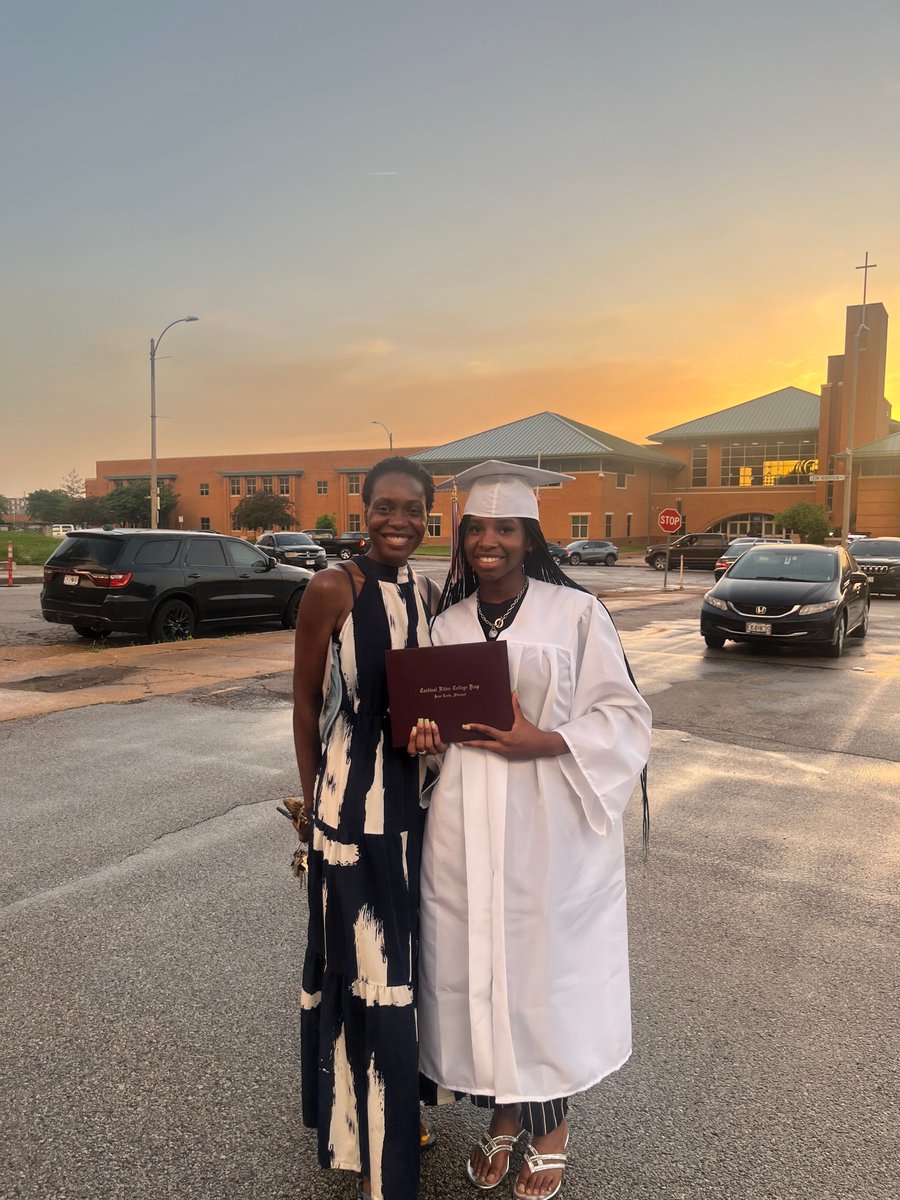 Congratulations to our graduate, Joy Barsh!  Joy has been a participant of Black Girls Do STEM since she was in 8th grade. Joy graduated from Cardinal Ritter on May 15, 2025, and will be attending the University of Missouri - St. Louis in the fall, studying biology.