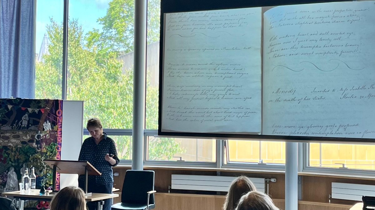 _SELCIE_'s tweet image. Ainsley McIntosh delves into the engagement with nature from an intimate embodied perspective of Elizabeth Rae Keir, Edinburgh’s own poet, in her talk on 'Written in a storm: Care, Consolation, and Elizabeth Rae Keir'. 🌹
#selcie_project #universityofedinburgh
