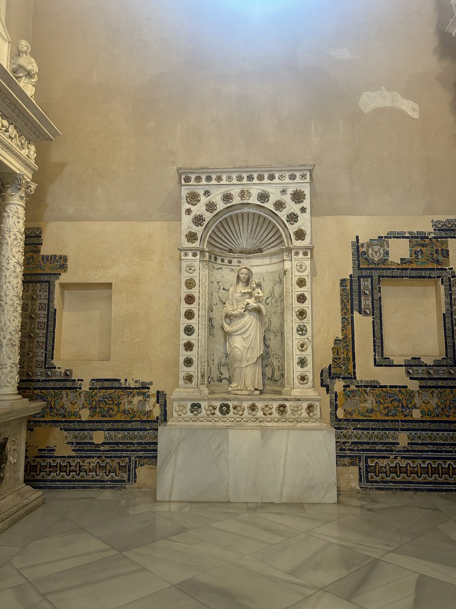 It’s on a huge site that includes a former monastery and a former ceramics factory. And they have used it all brilliantly. It’s usually quiet and they charge a whopping €1.80. Mix of own collection (including Louise Bourgeois) international and Spanish/Andalusian artists