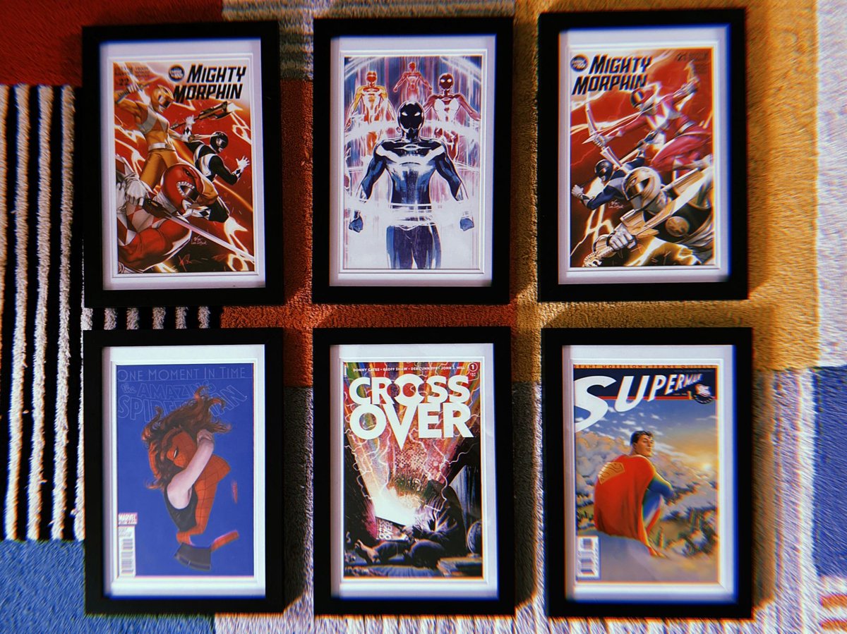 I am (very briefly) returning to this dumpster site to CALL ALL #COMICBOOK #ARTISTS #Writers #Inkers #letterers #CharacterDesigners #illustrators #ConceptArtists 

Please send me/reply with comic pages you've worked on and your #portfolio #PortfolioDay #PORTFOLIODAY2025