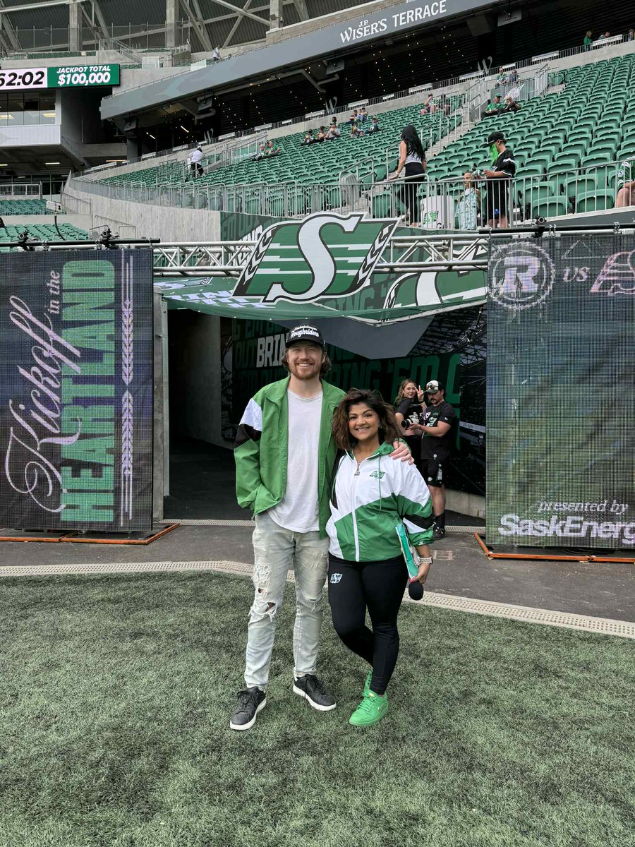 markjohnstonfm's tweet image. It was good to be back at Mosaic Stadium last night! We'll see you again on June 28th! #GoRiders