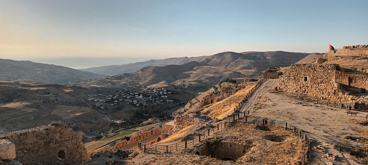 Polish Centre of Mediterranean Archaeology UW (@pcma_uw) on Twitter photo #fieldworkfriday
🔸Dr. Micaela Sinibaldi (PCMA UW) completed fieldwork in Jordan documenting Karak Castle & town!🏰
🛰️Results—including a 3D model from drone photogrammetry—were presented at <a href="/Jor_antiquities/">Department of Antiquities of Jordan</a>
#PCMAintheField #archaeology #Medieval #Jordan #fieldworkfriday
🔸Dr. Micaela Sinibaldi (PCMA UW) completed fieldwork in Jordan documenting Karak Castle & town!🏰
🛰️Results—including a 3D model from drone photogrammetry—were presented at <a href="/Jor_antiquities/">Department of Antiquities of Jordan</a>
#PCMAintheField #archaeology #Medieval #Jordan