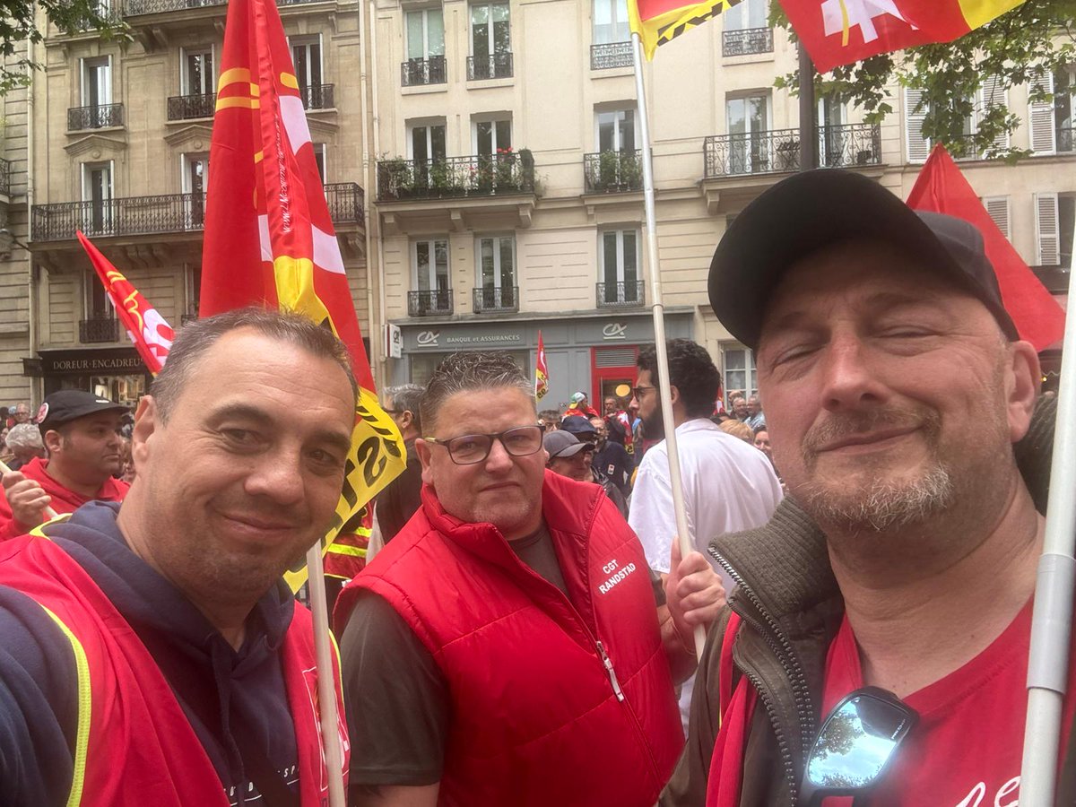 CgtGroupe's tweet image. 📍 #5Juin | Mobilisation réussie pour la #CGTRandstad !
✊ Une énergie collective pour défendre nos droits.
📸 Voici quelques clichés d’une journée marquée par l’unité et la détermination.
#Syndicats #Randstad #MobilisationSociale #ForceCollective