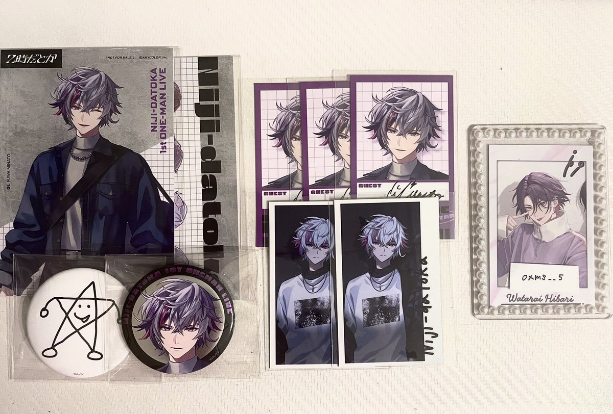 【譲渡・買取】 にじさんじ 🌈🕒 2時だとか 1thワンマンライブ ランダムカード 缶バッジ 特典ブロマイド

譲 ) 画像のもの

求 )定価   (＋送料)

✧7日現地手渡し  or  郵送
✧纏めての方優先
✧特典は希望額  (全て纏めての場合は特典無料でお付けします。)

検索からでもお気軽にお声掛けください