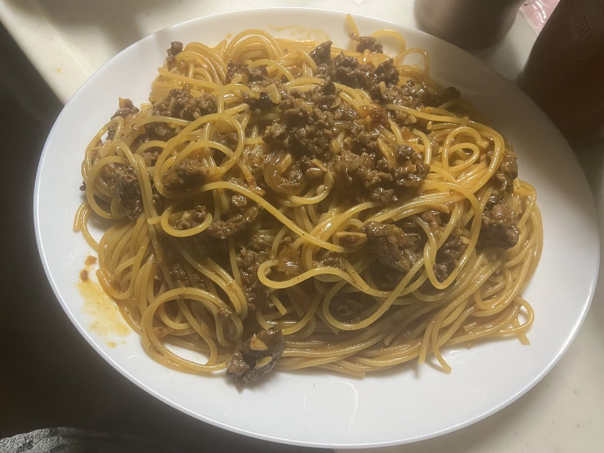焼きそば風ボロネーゼを食った